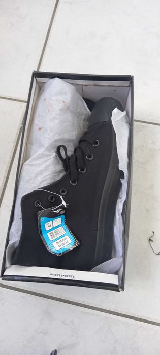 Sapatilhas lona pretas