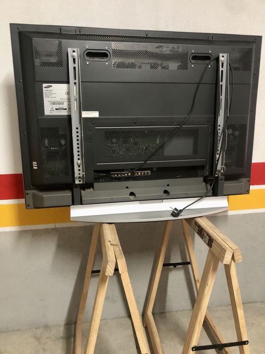 Tv Samsung - como nova