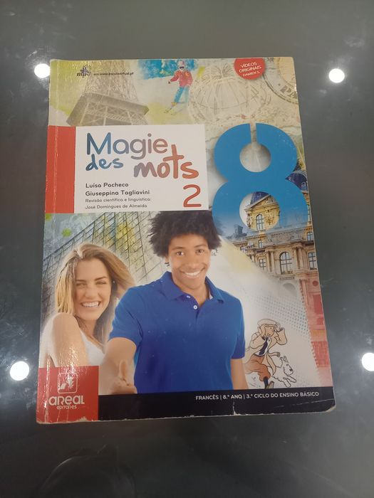 Manual de Francês 8 ano