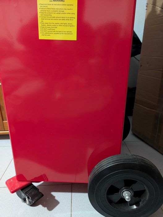 Depósito de combustível 115 litros top