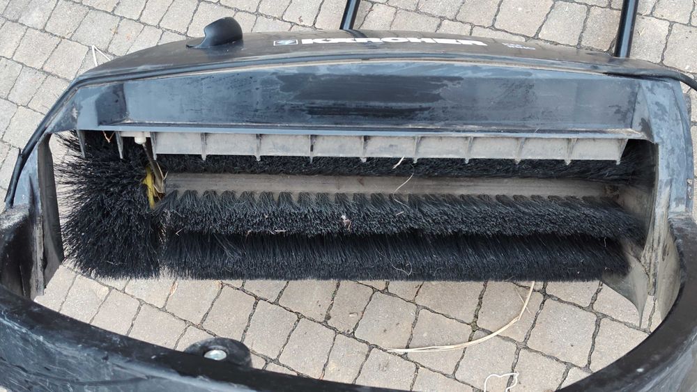 Zamiatarka Karcher KM INNO  - duża ,70cm zamiatania