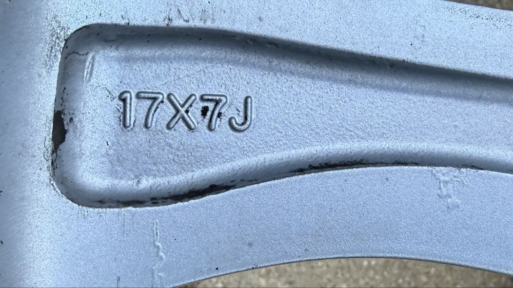 Oryginalne felgi Mazda 17” 5x114.3 3 5 6 CX3 CX30