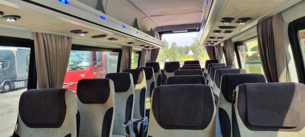 Przewozy osób wynajem busów autokarów transport osób usługi przewozowe