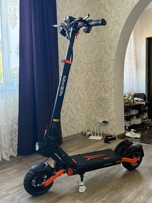Продаю алектро самокат куго кірін джи 2 про