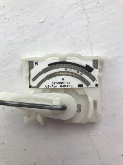 Датчик уровня топлива BMV X5 E53