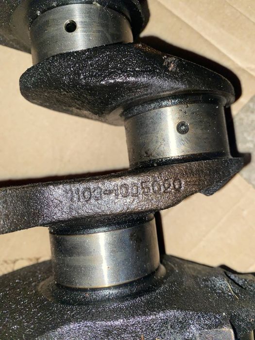 Колінвал 2105 та 2103