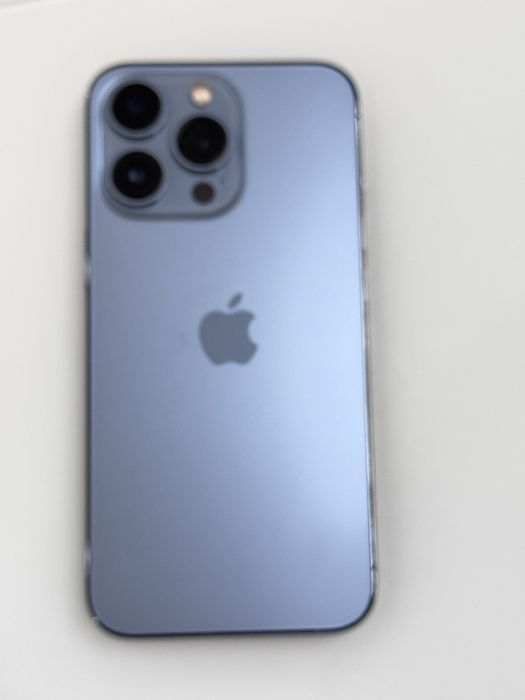 Продаю Iphone 13Pro 128GB.