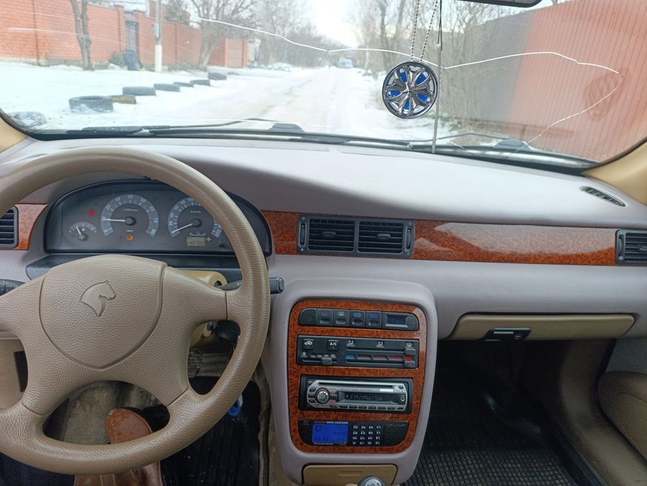 Саманд Иран LX 1.8