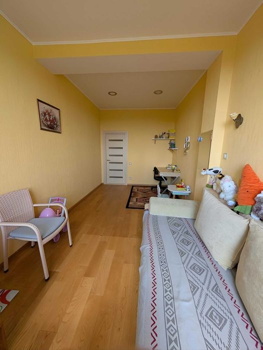 ЖК Балакирева! Продам 2 комнатную квартиру 69м2 с ремонтом, Павлово Поле,метро Бот. Сад и 23 Августа VI