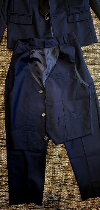 Fato gala criança 12/13anos