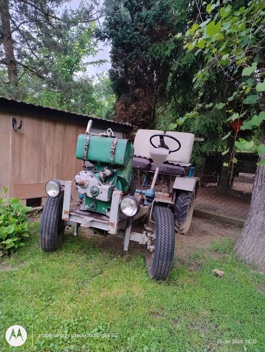 Sprzedam traktor sam