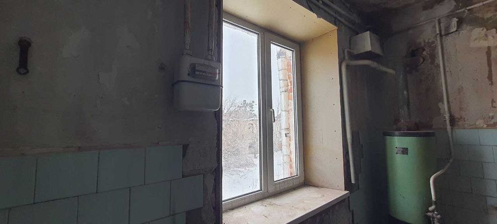 Продам 2-х кімнатну квартиру м. Зміїв