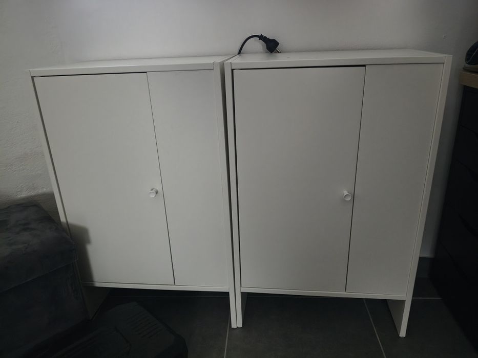 Conjunto de 2 móveis brancos
