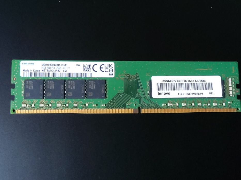 Pamięć RAM Samsung 32GB DDR4 2666 MHz UDIMM Lenovo FRU 5M30V06819