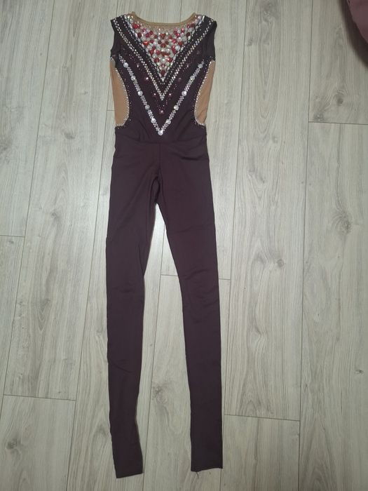 Комбінезон для художньої гімнастики та акробатики