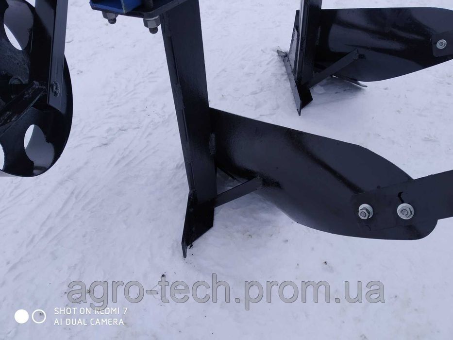 Плуг 2-20 лемішний агретується зі всіма видами китайських тракторів