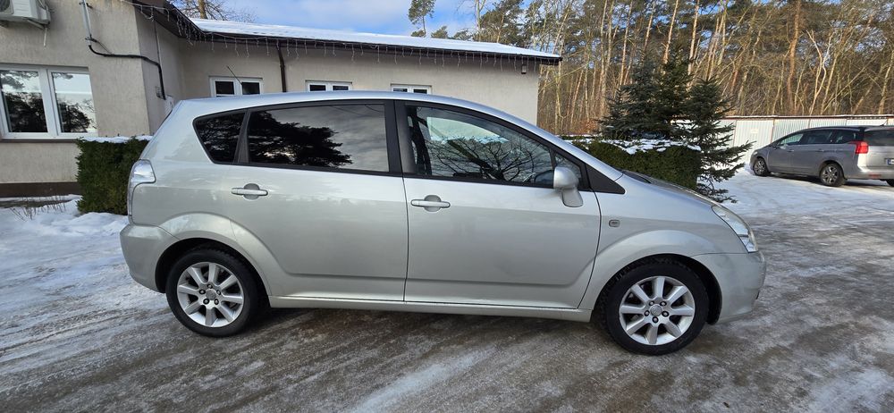 Corolla Verso 1.8 benzyna 7-osobowa