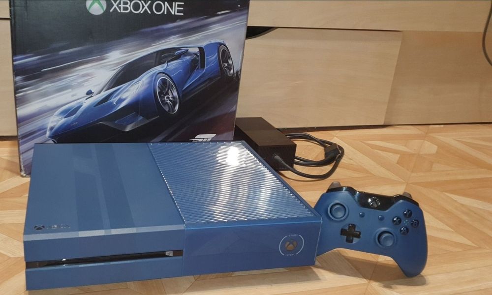Xbox ONE Limited Edition Forza Motorsport 6