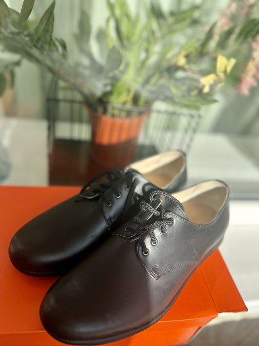 Туфлі класичні чорні для чоловіків із натуральної шкіри на шнурівці