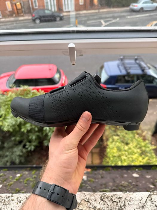 велосипедне взуття велотуфлі Fizik Tempo Powerstrap R5 та 41 та 40 р