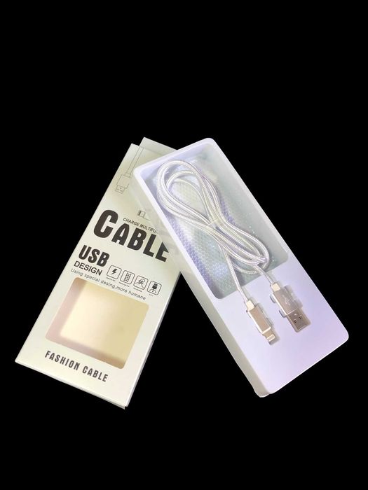 Cabo iPhone Super Resistente (Várias Cores) (80 cabos 200 euros)