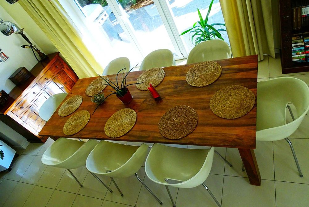 Stół kolonialny / indyjski + 8 krzeseł w bdb. stanie