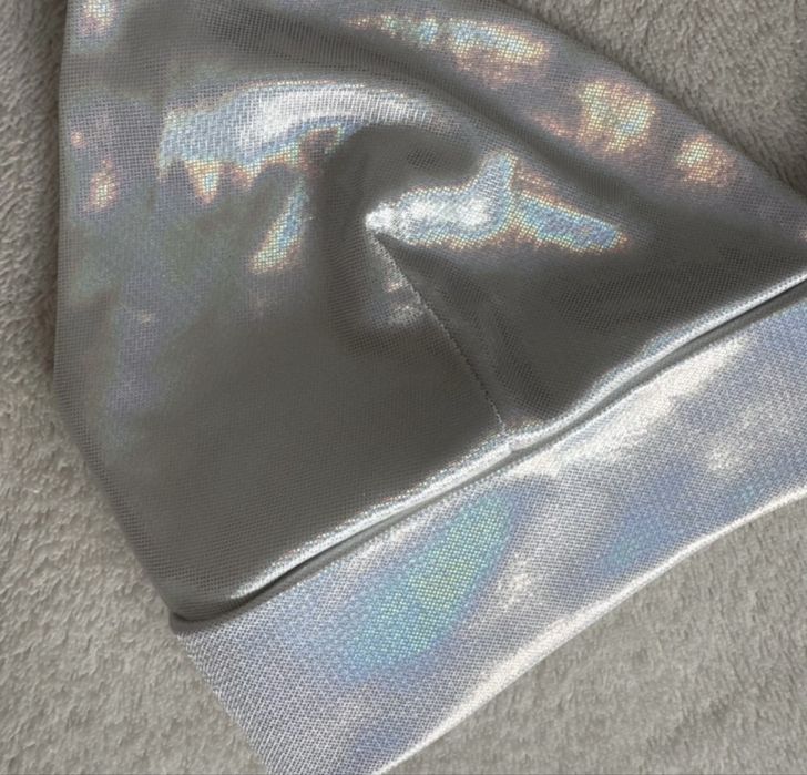 nowy top holo srebrny