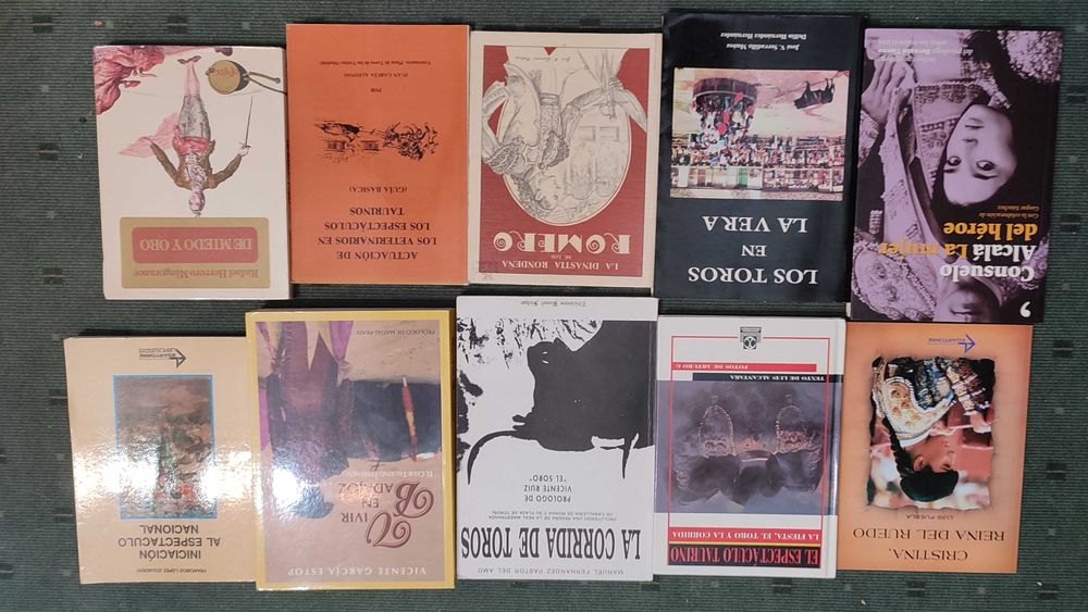 Lote Livros Espanhóis sobre Tauromaquia - Cada 15 €