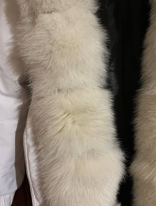 Парка з натуральним хутром