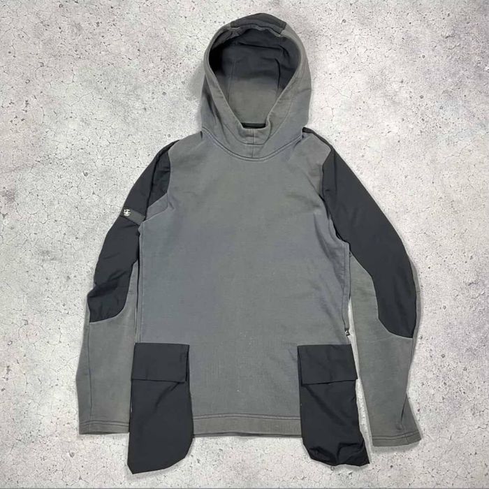 Худи и свитшот riot division