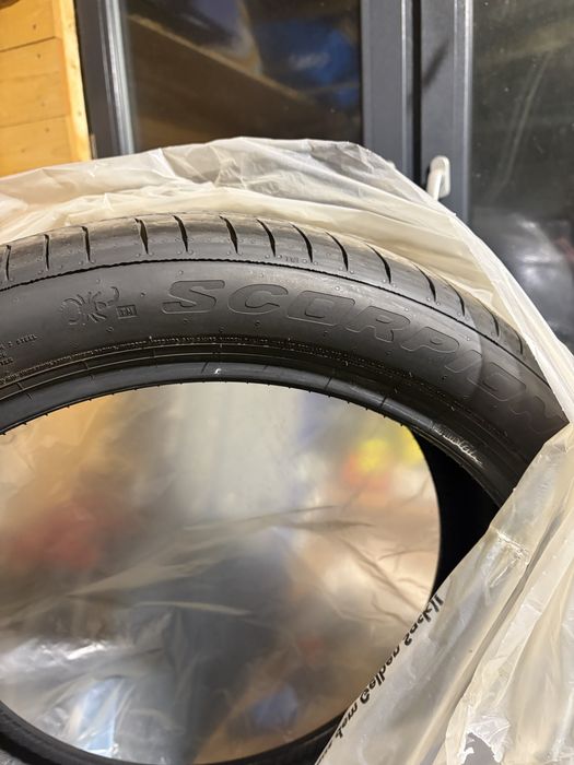4 opony pirelli scorpion r20 255 profil  40 101v nowe