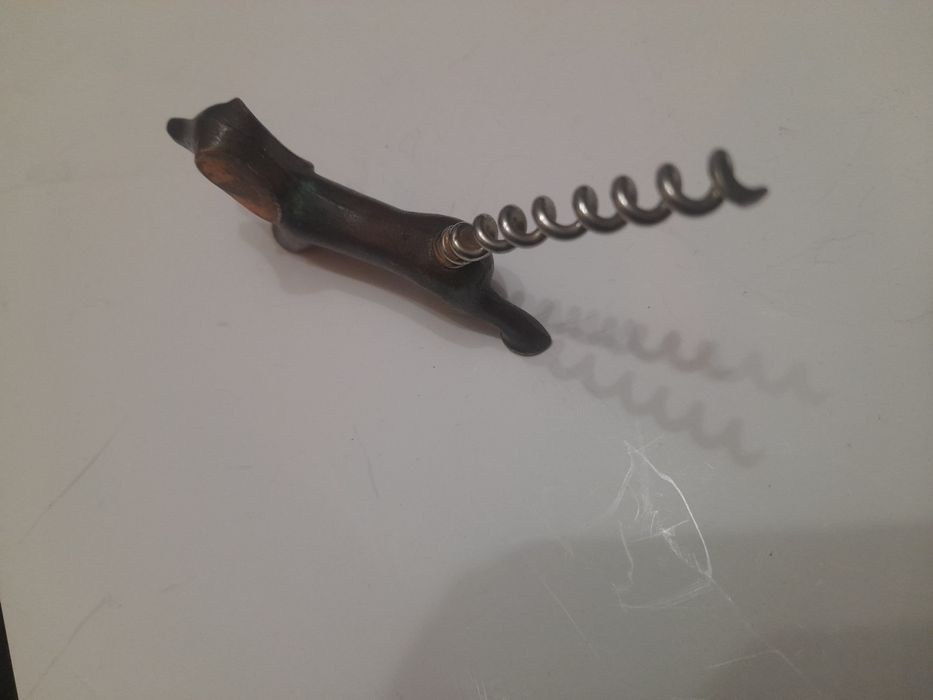Винтажный штопор в виде собачки таксы