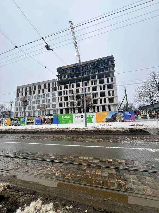 Продаж Фасадного приміщення 123 м2., вул. Промислова Без Комісії