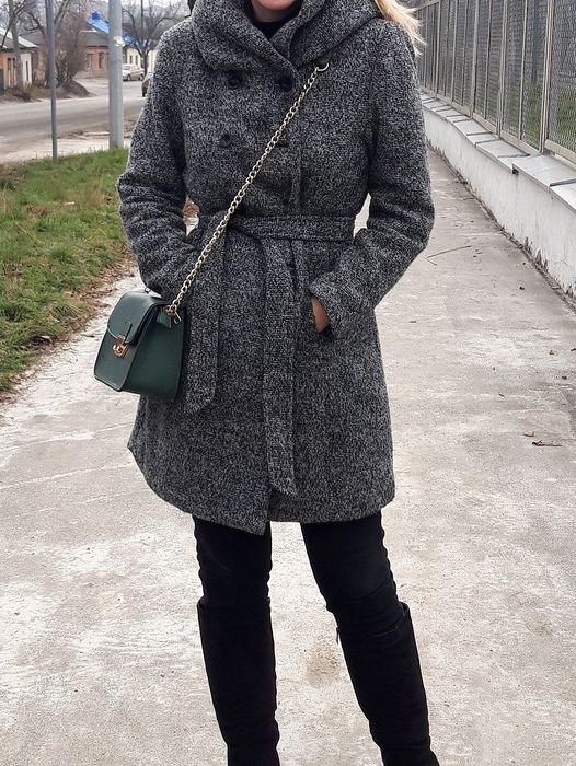 Пальто шерсть,стильное,модное