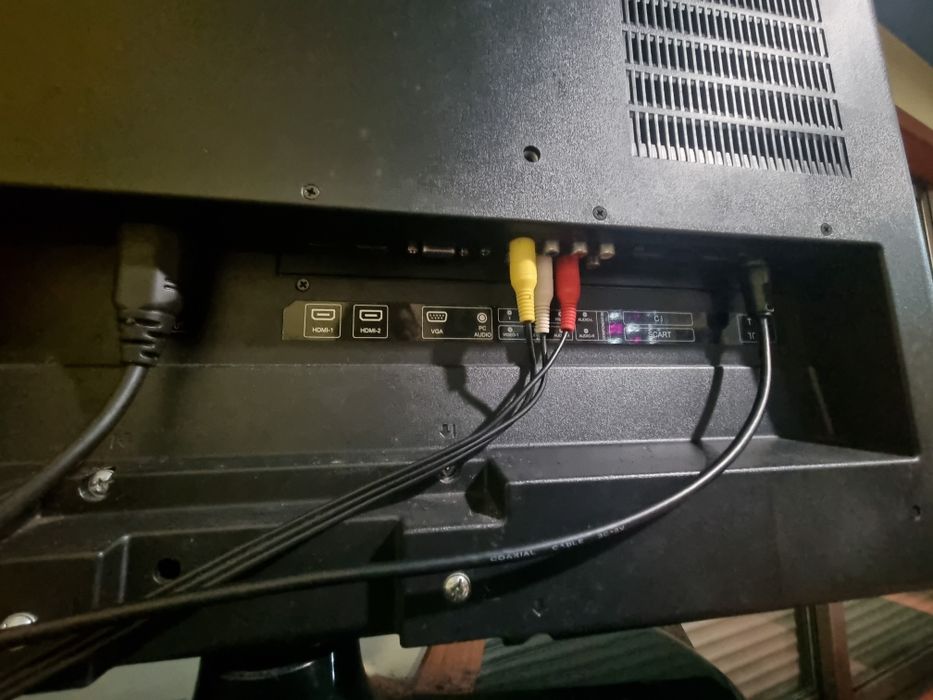 Tv Crown LCD 32"