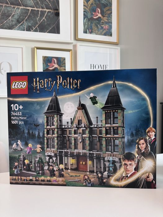 LEGO® 76453 Harry Potter - Dwór Malfoyów