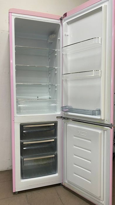 Холодильник Schaub Lorenz SL KG250.4RT