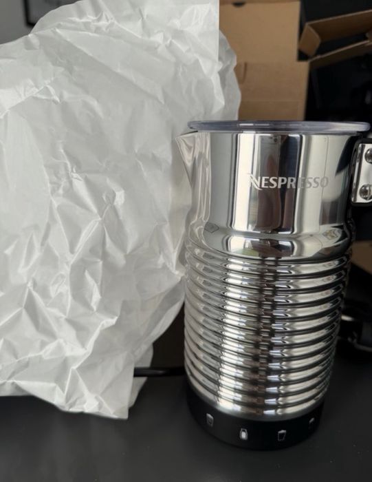 Nespresso Aeroccino 4 novo com garantia