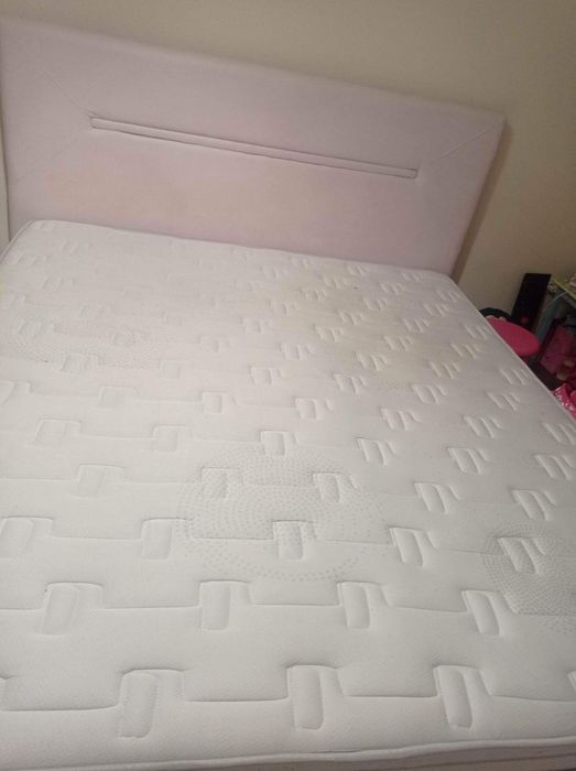 Cama King a venda em braga