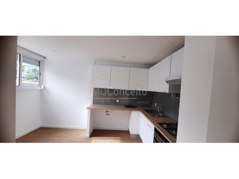 Apartamento T1- Barreiro — Alto Do Seixalinho, Santo André E Verderena, Setúbal