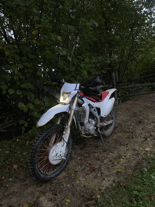 Sokmoto CRF250 R