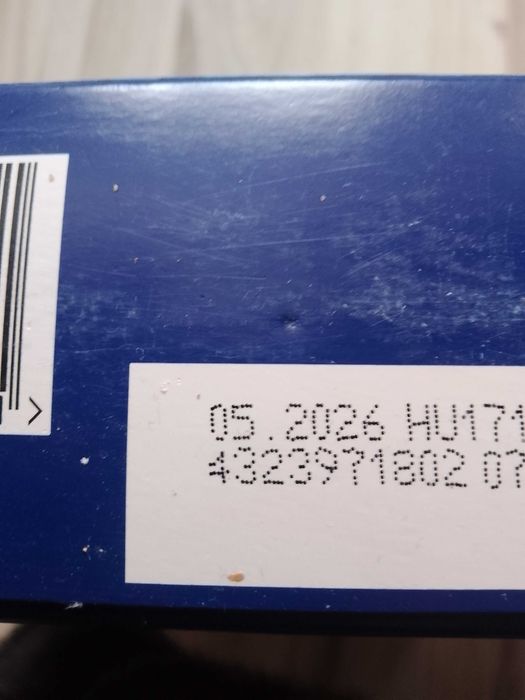 Felix sucha karma dla kota