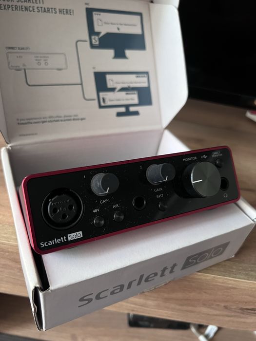 Звуковая карта Focusrite Scarlett Solo 3rd Gen