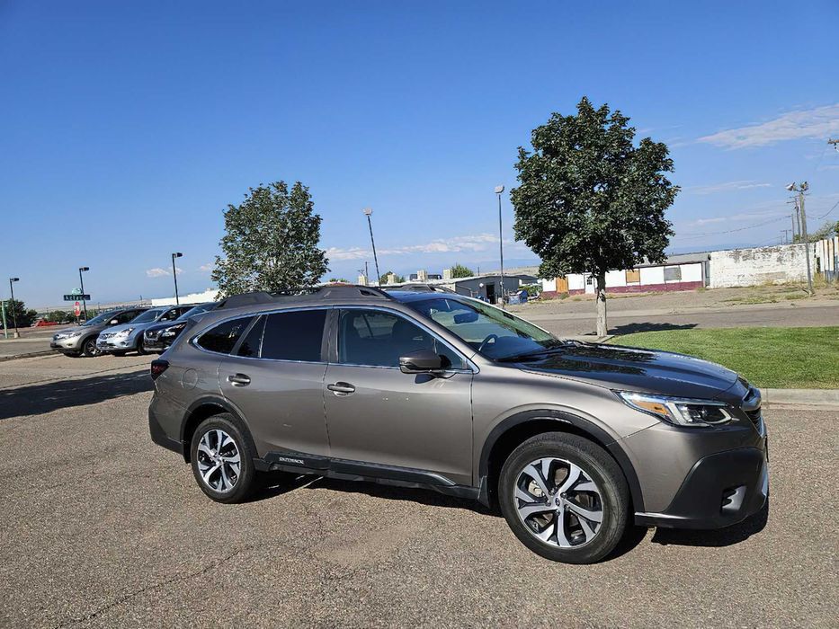 Subaru Outback      2021