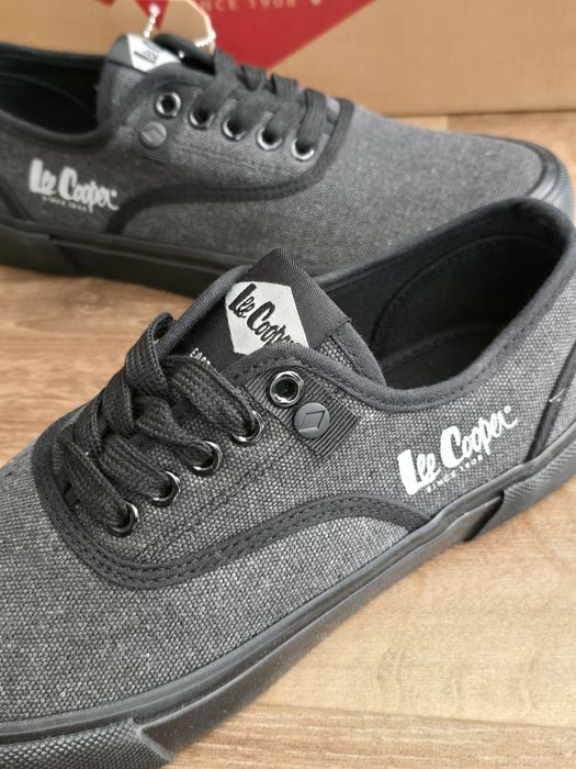 Lee Cooper Grafitowe Trampki Klasyczne Minimalistyczne R. Eu 43 - 28 cm
