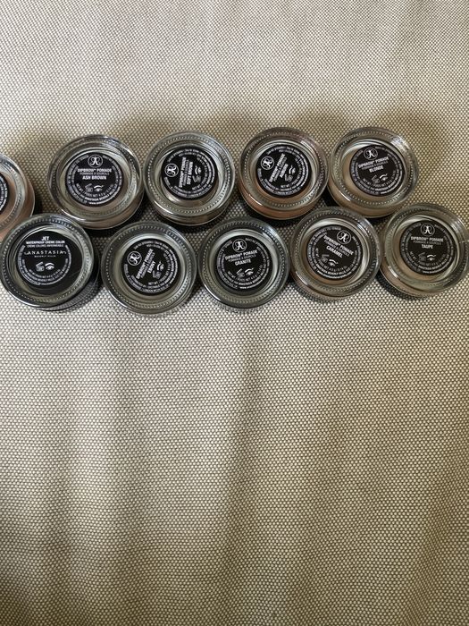 Anastasia Beverly Hills DIPBROW Pomade