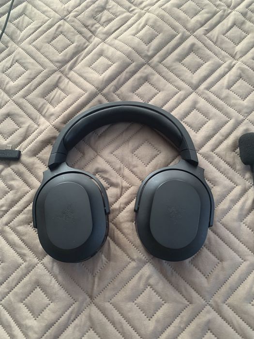Навушники Razer barracuda X 2021 в ідеальному стані