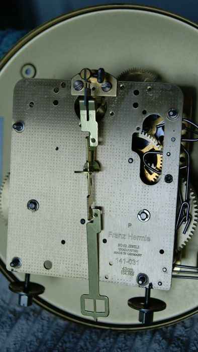 176 Zegar wiszący mechaniczny Franz Hermle Jeka lata 80