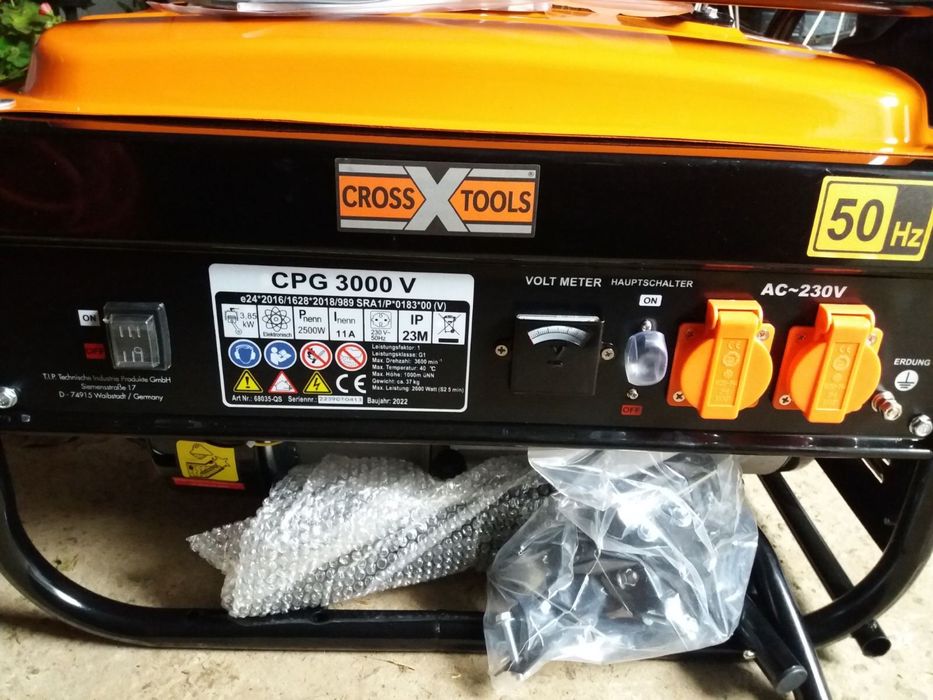 Німецький бензиновий генератор cross tools cpg 3000v