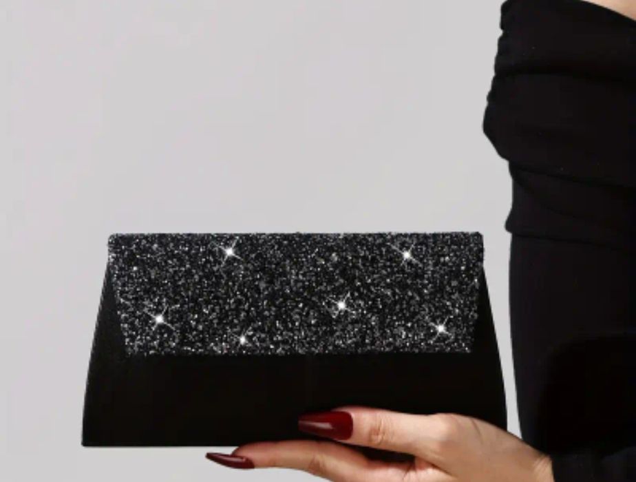 Nowa torebka wizytowa